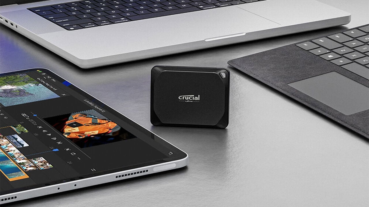Crucial X10 Pro - World Backup Day