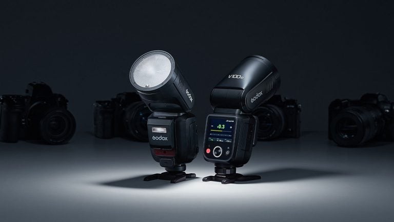 Godox V100