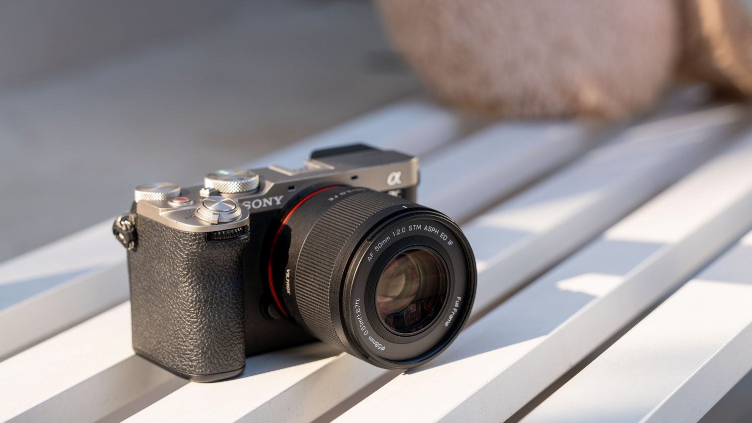 Viltrox Unveils a Compact, Capable 50mm Prime for Full-Frame Shooters